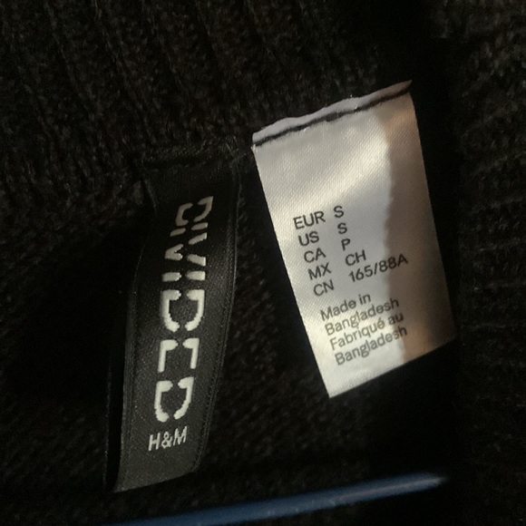 Cropped Turtle neck sweater - Picture 2 of 2